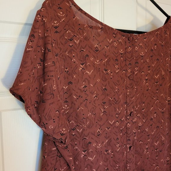 Torrid Abbey Geo Georgette Button Back Plus Size Top Flowy Wrinkle Free Western - Picture 7 of 12